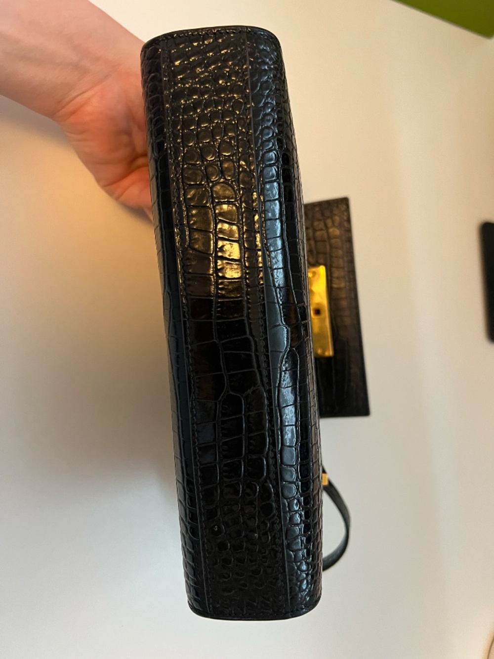 YSL Small Manhattan in Black Croc-Embossed Leather - Picture 9 of 16